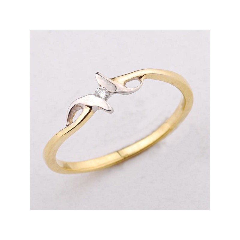 Złoty pierścionek z cyrkonią Swarowski - piękny pierścionek zaręczynowy